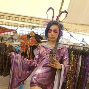 Meet your Posher, Alice